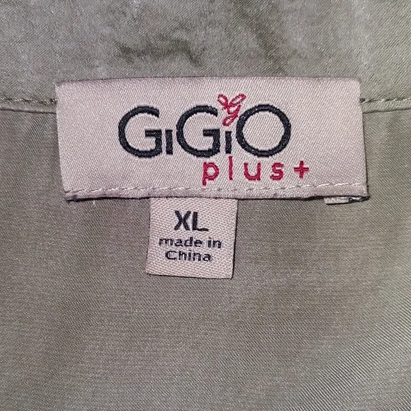 Gigio Blouse - Picture 5 of 11